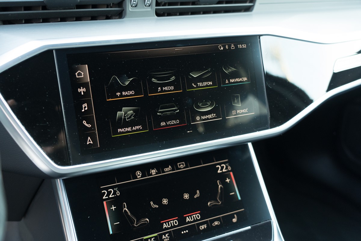 Audi A6
 50 TDI S line