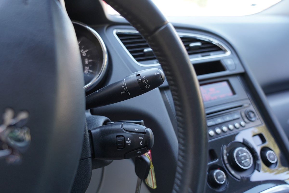 Peugeot 5008 1,6 HDI