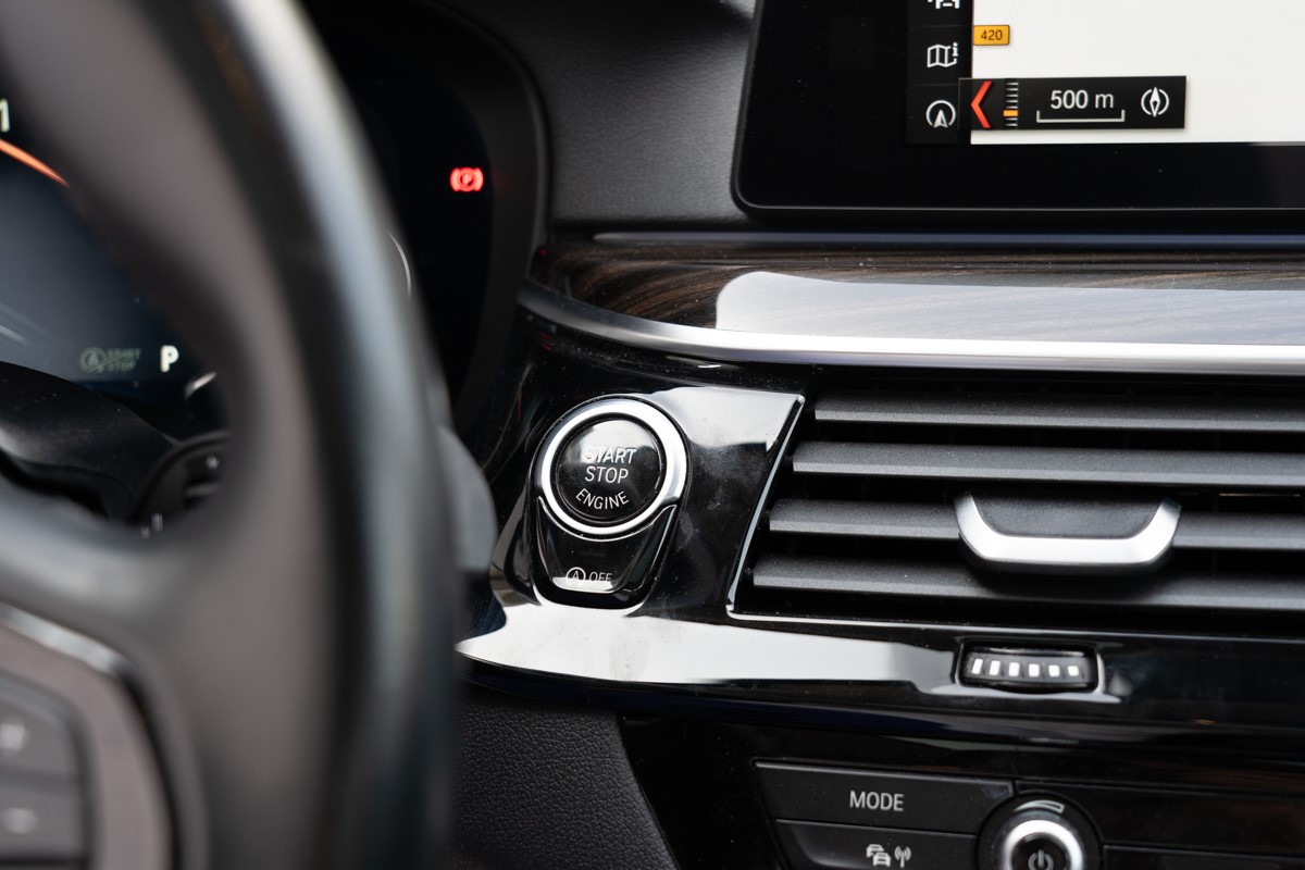 BMW
 5-Series 530 D