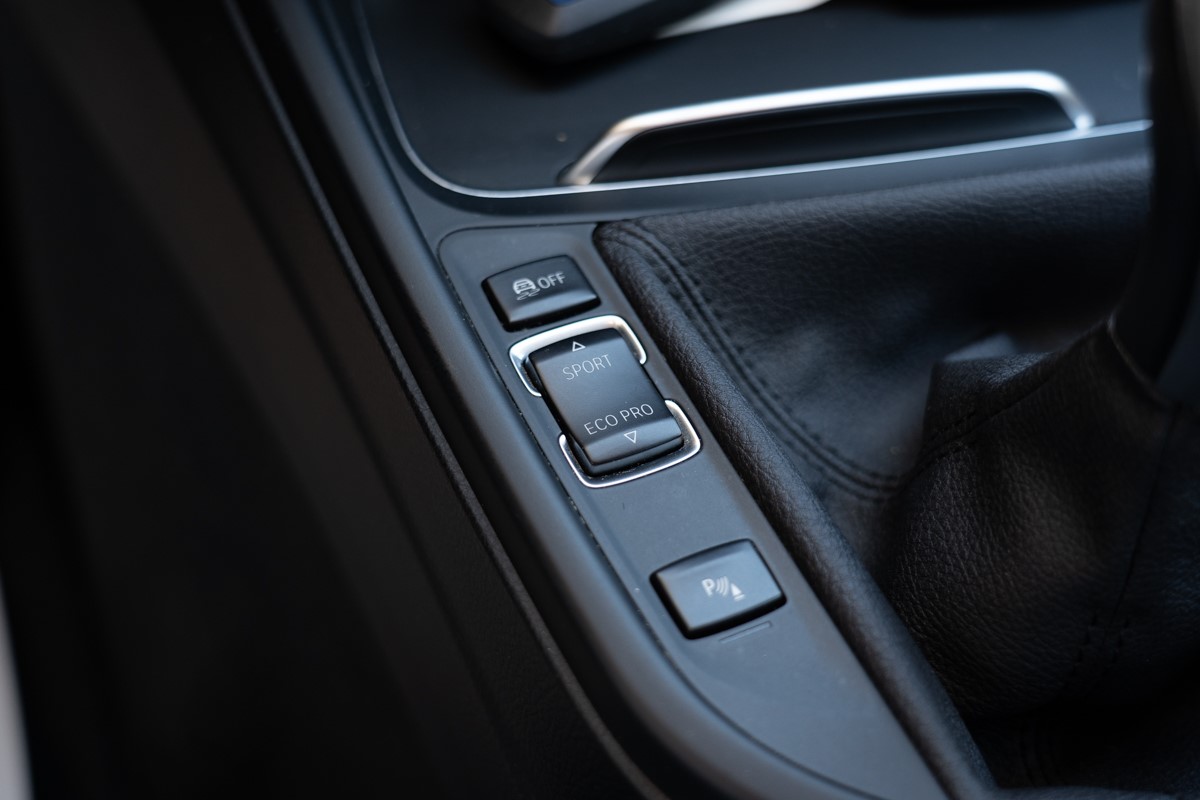 BMW
 3-Series 316D BUSINESS 