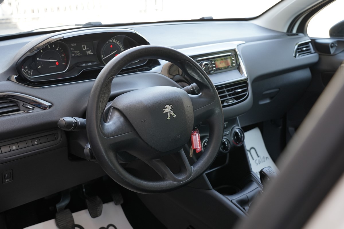 Peugeot 208 1,6 BlueHDI