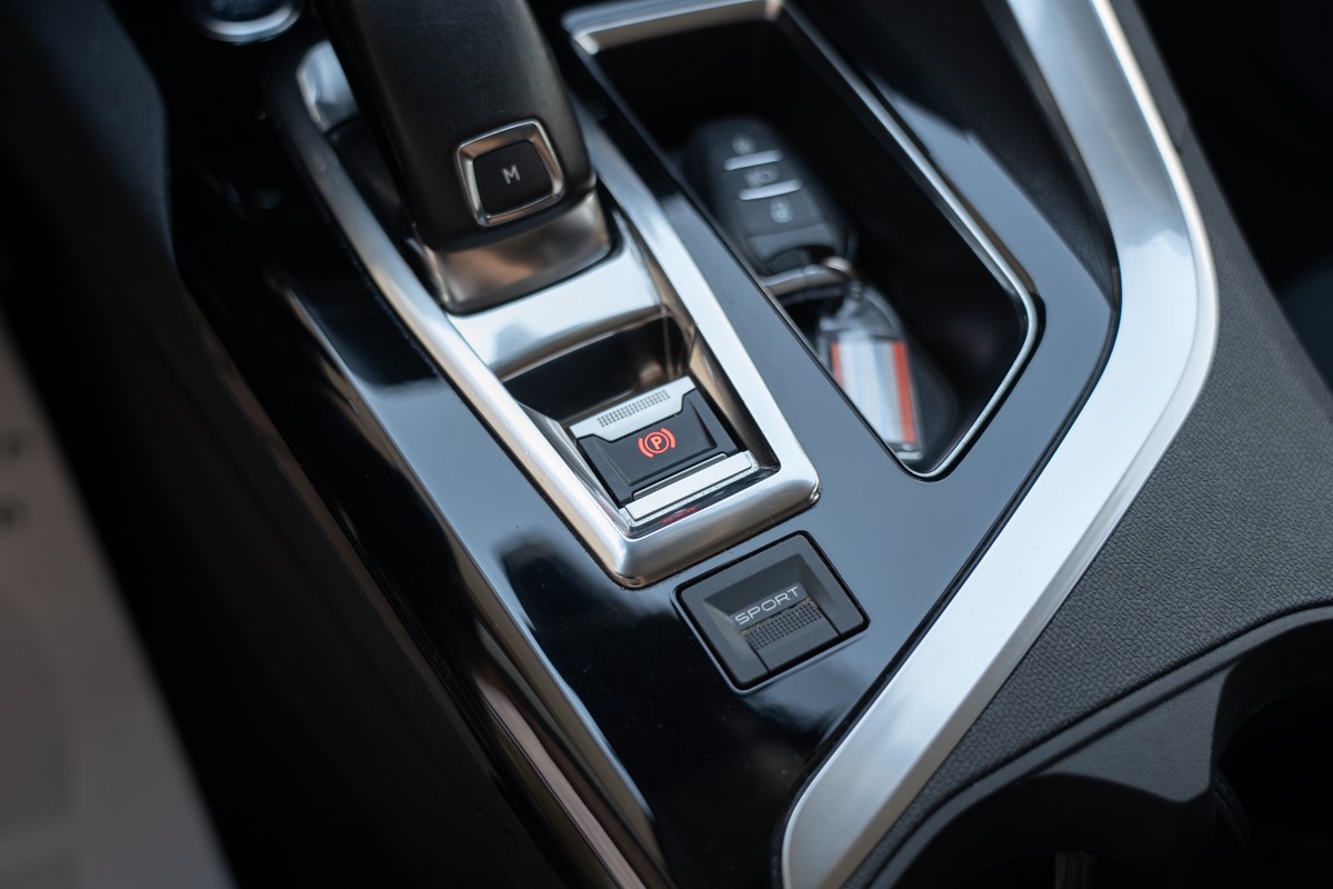 Peugeot 3008 1,6 BLUEHDI