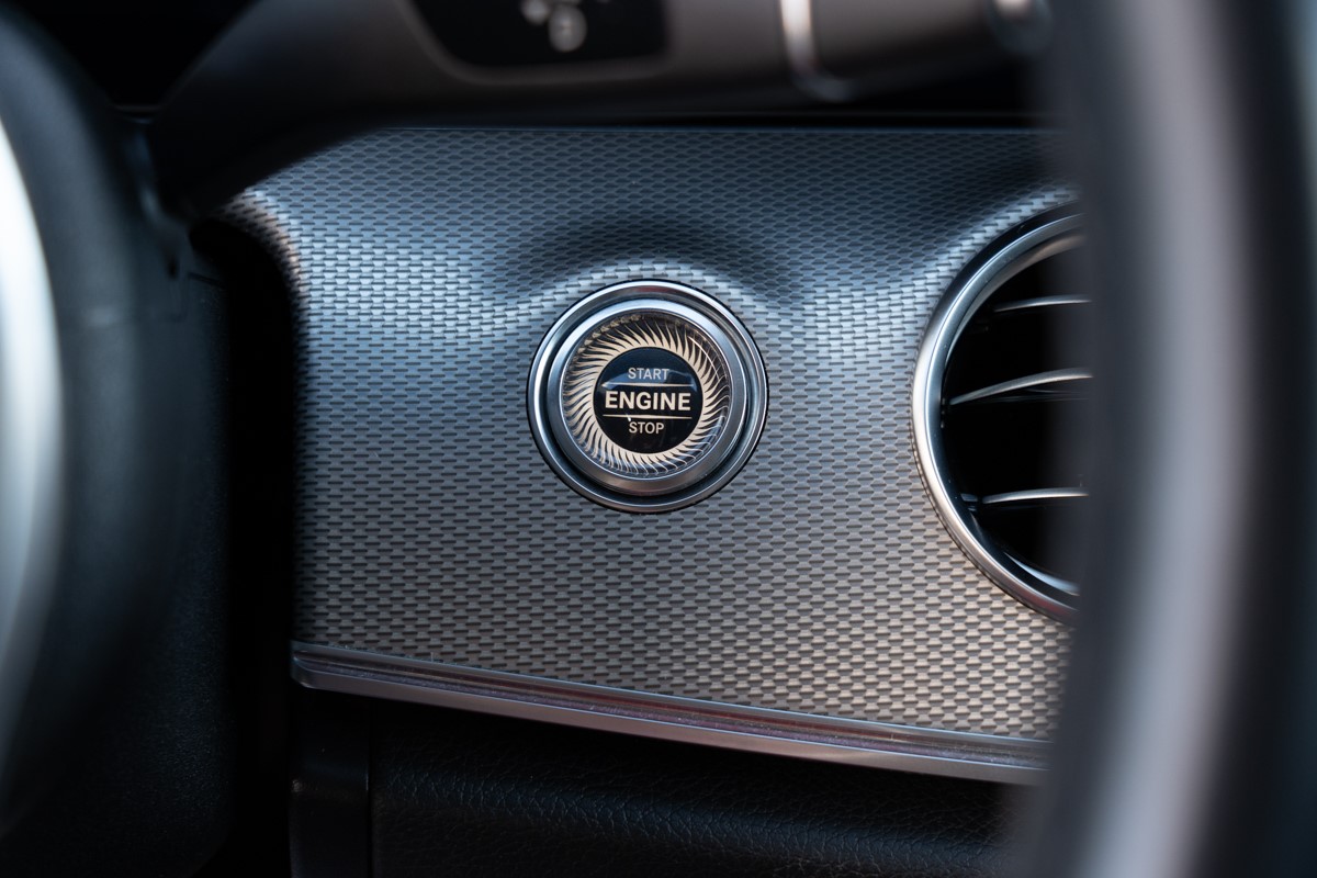 Mercedes-Benz E-Class
 200 D Business Solution