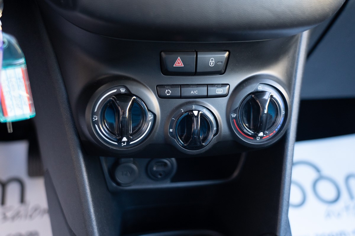Peugeot 208 1,6 BlueHDI