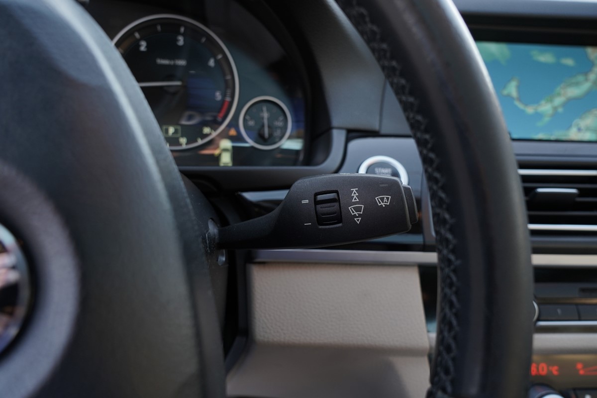 BMW
 5-Series F10 535D