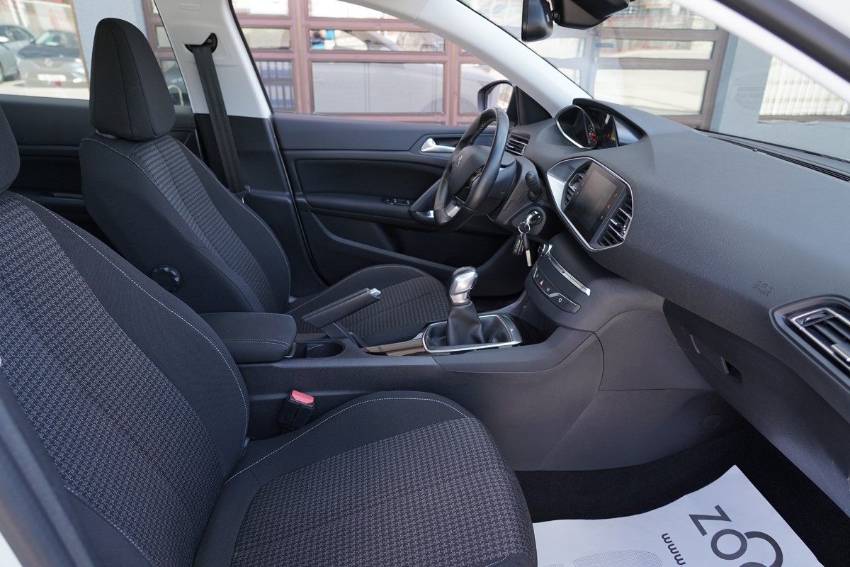 Peugeot 308 1,6 BlueHDI