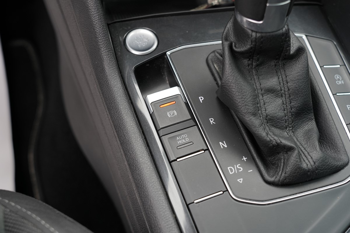 Volkswagen Tiguan
 2.0 TDi DSG Carat