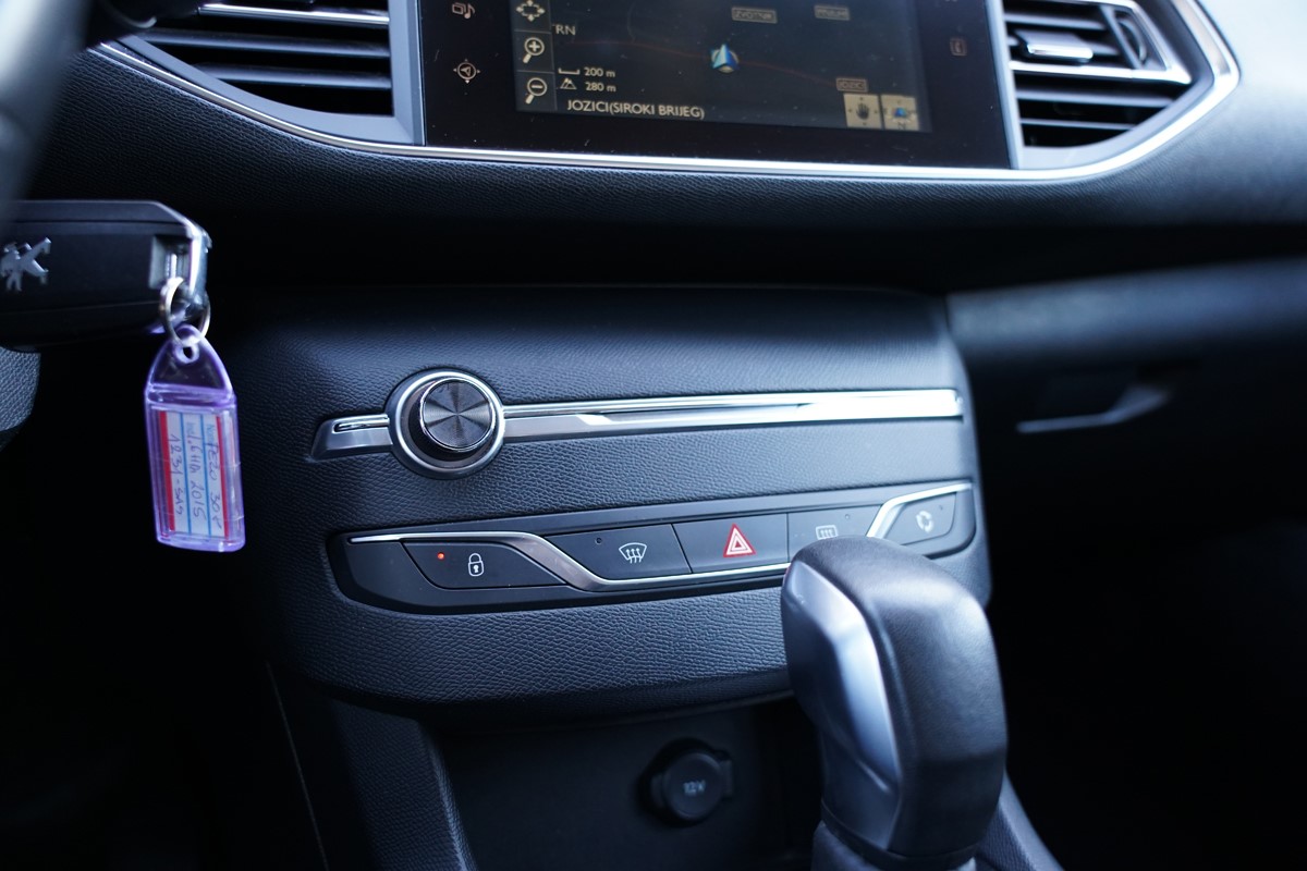 Peugeot 308 1,6 HDI SW AUTOMATIK!