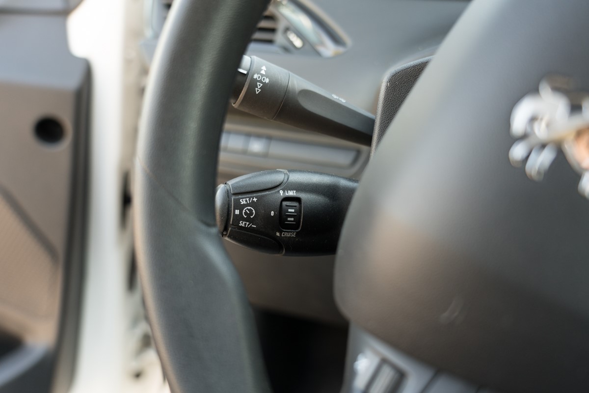 Peugeot 208 1.5 BlueHDI