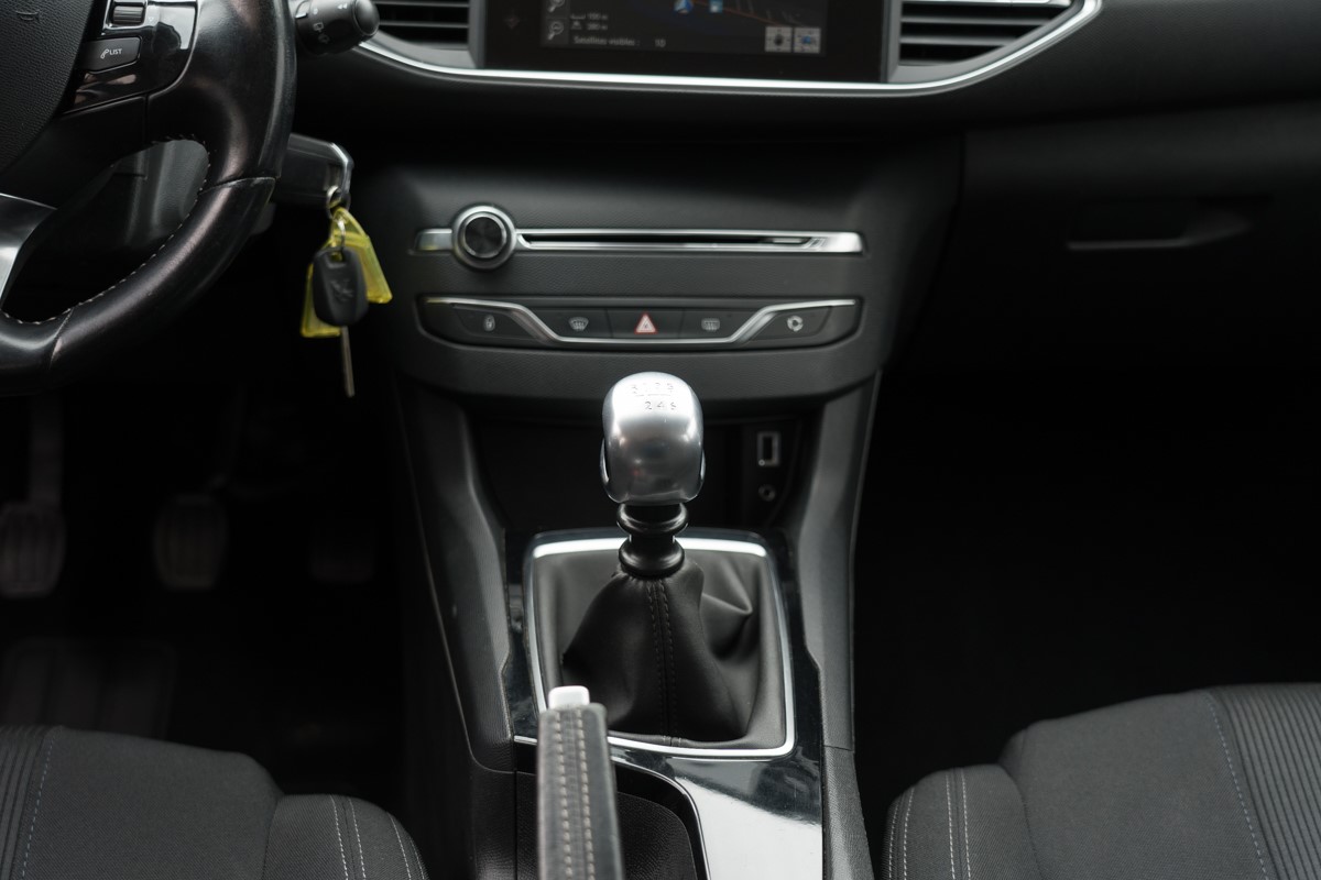 Peugeot 308 1.6 BlueHDI