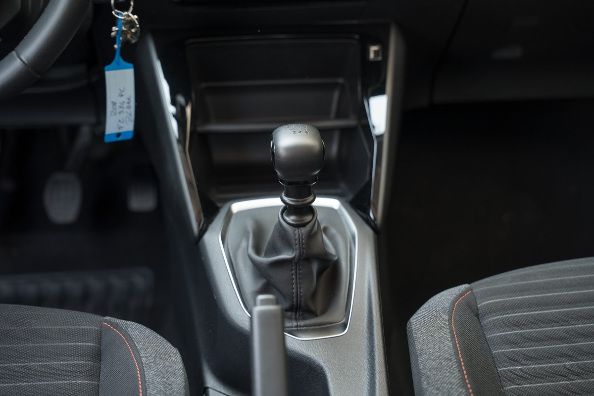 Peugeot 208 1.5 BlueHDI
