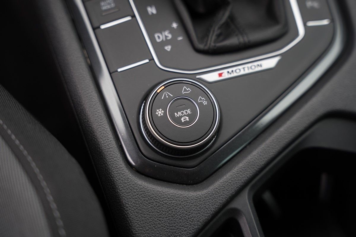 Volkswagen Tiguan
 2.0 TDI DSG 4MOTION