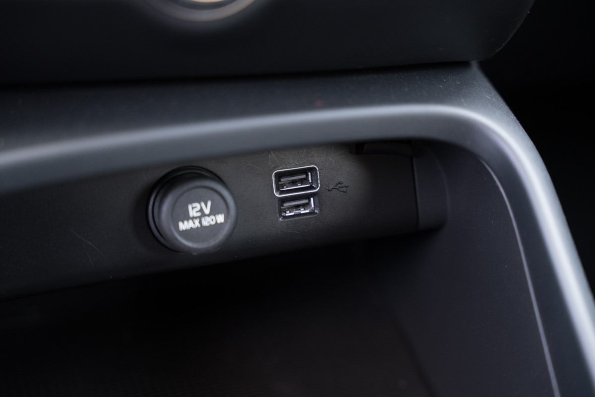 Volvo
 XC40 2.0 D