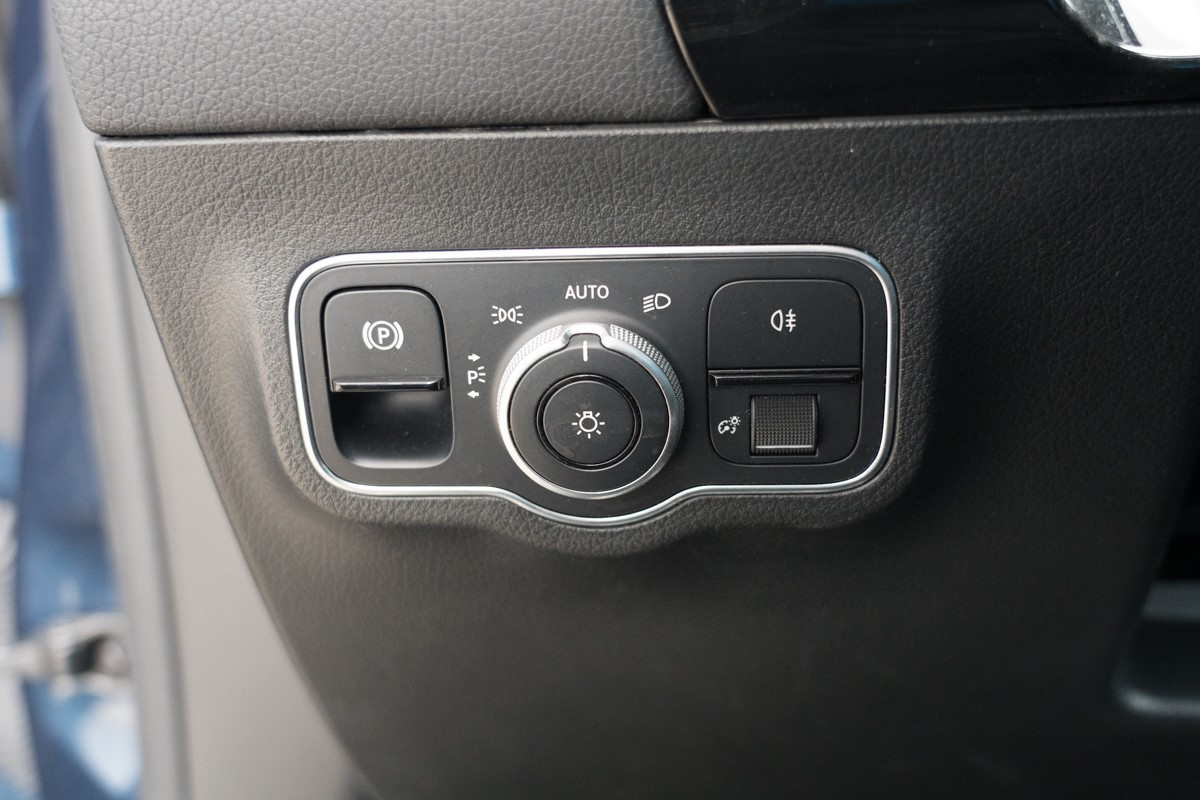 Mercedes-Benz B-Class 180 D