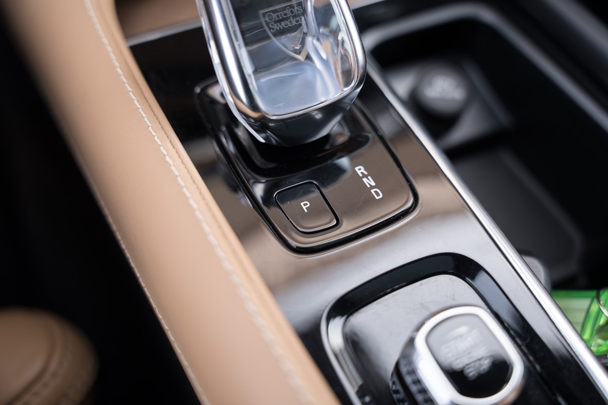 Volvo
 XC90 
 2.0 D B5 AWD Inscription 