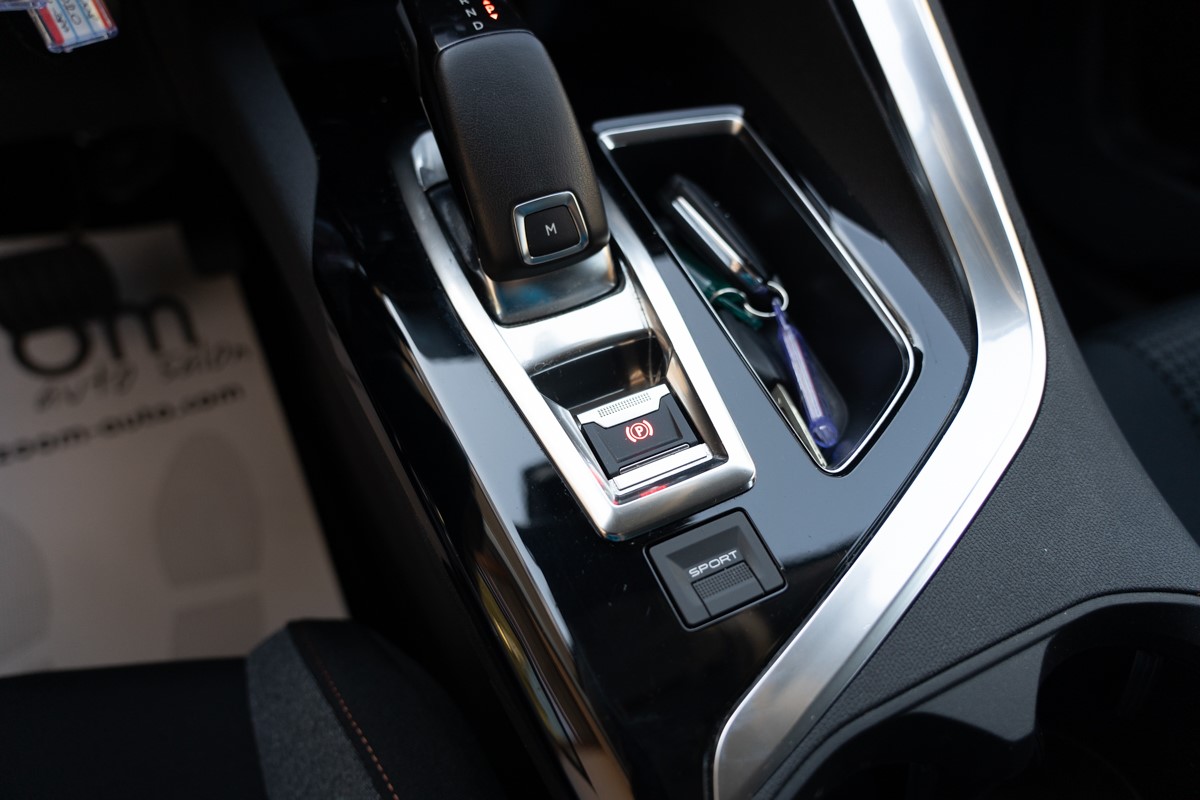 Peugeot 3008 1,5 BlueHDI