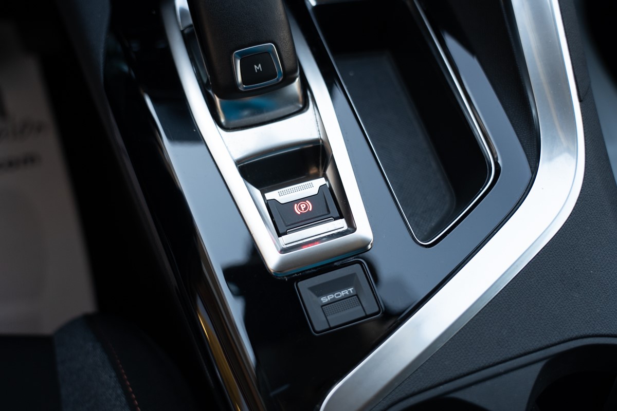 Peugeot 3008 1,5 BlueHDI
