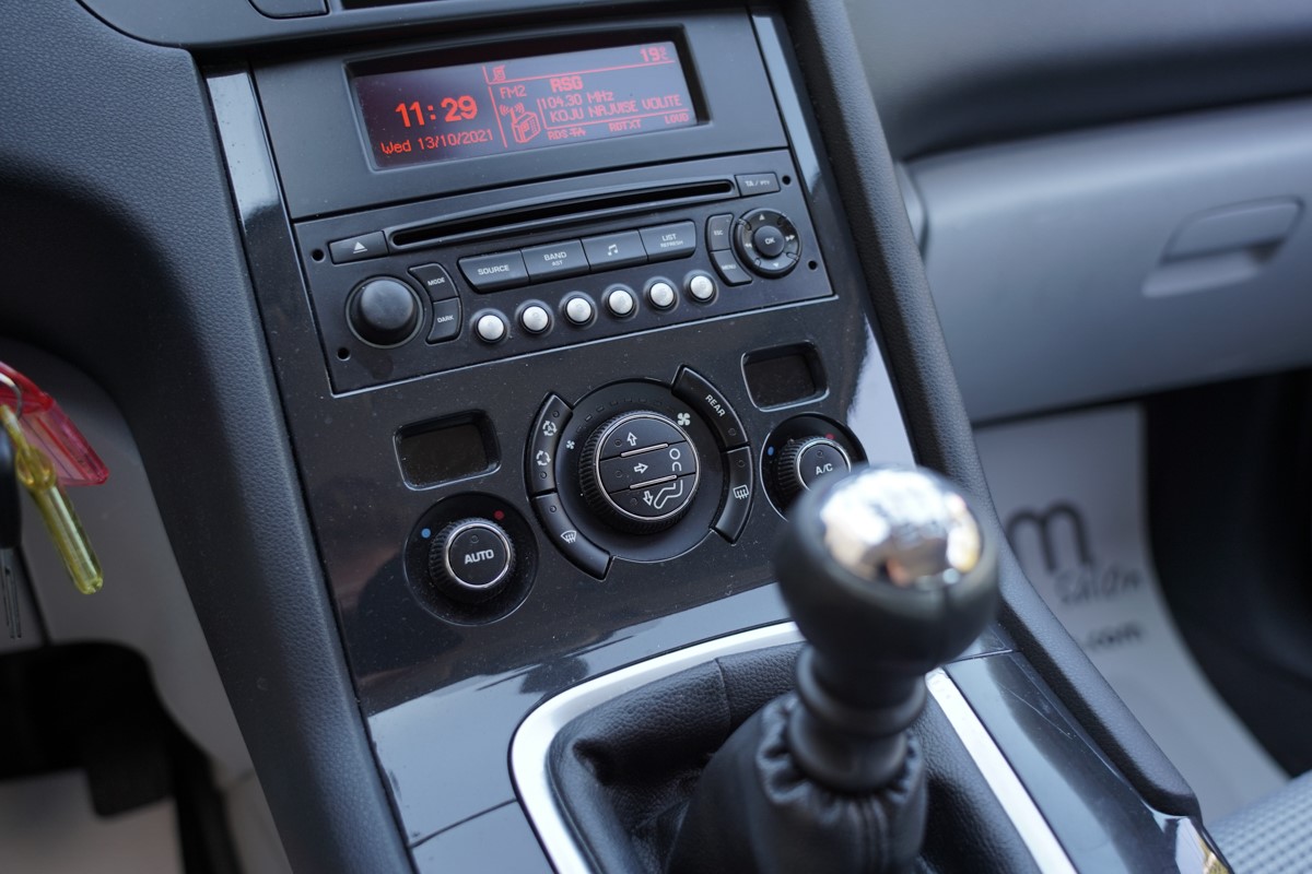 Peugeot 5008 1,6 HDI