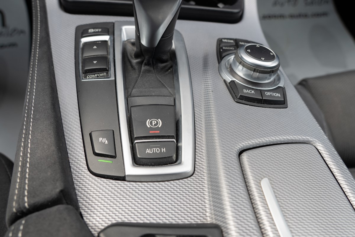BMW
 5-Series 530 D