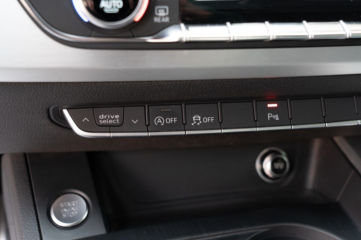 Audi A5
 2,0 TDI Sportback