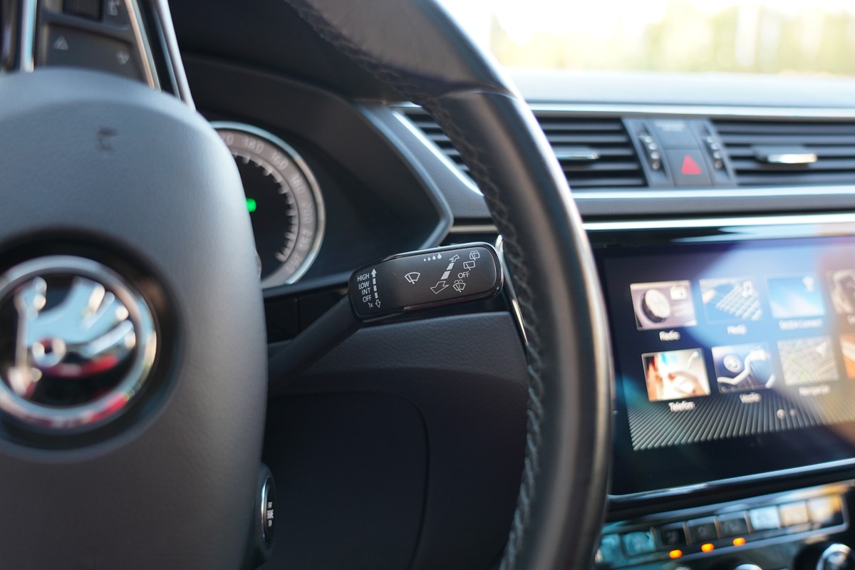 Škoda SUPERB 2.0 TDi DSG7 Greentec Laurin&Klement 