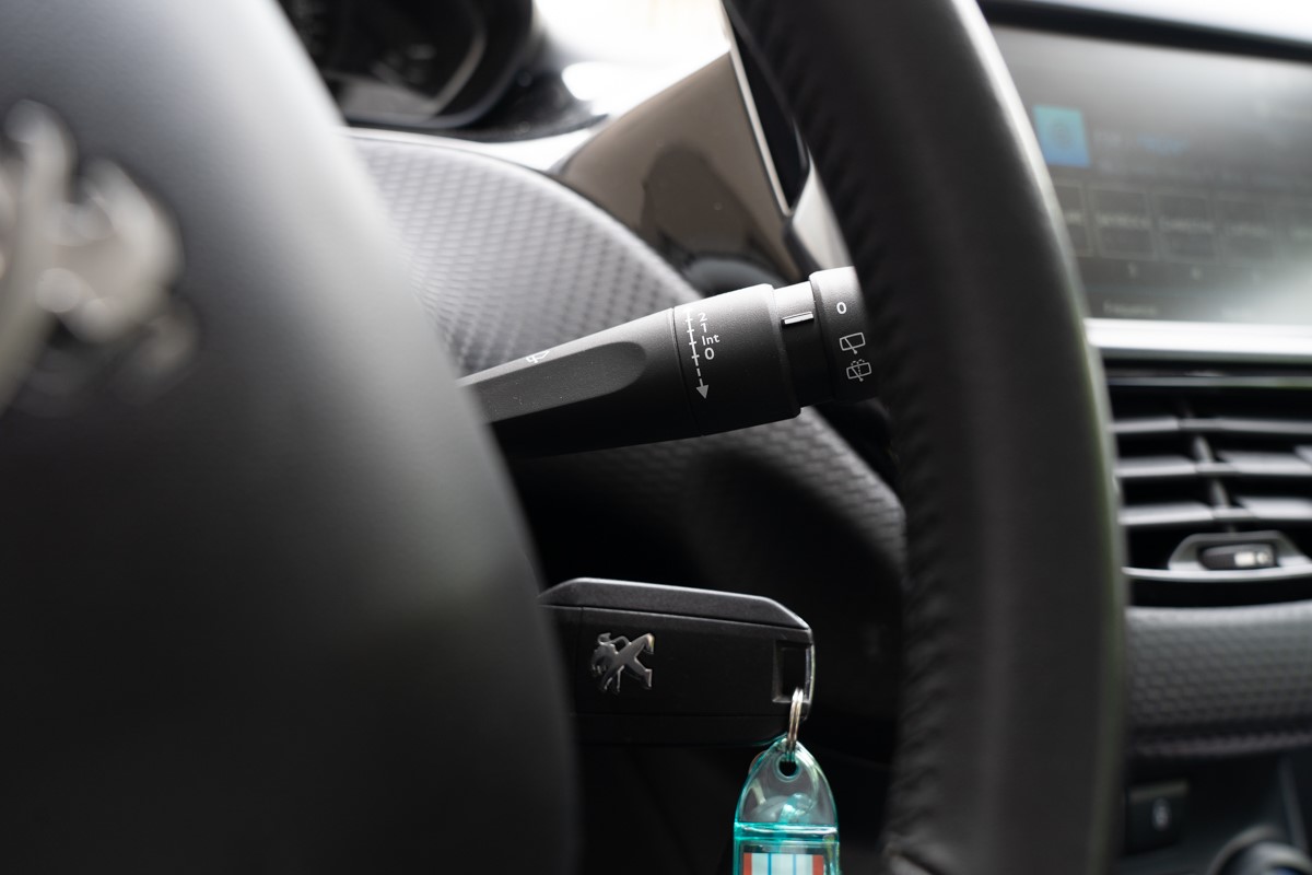 Peugeot 2008 1,6 BlueHDI