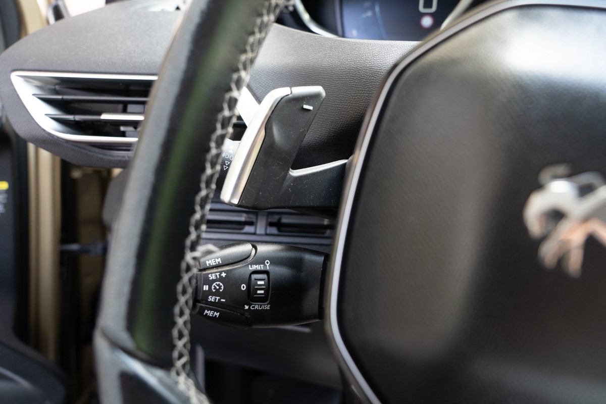 Peugeot 5008 1.6 BLUEHDI -7 SJEDALA - 