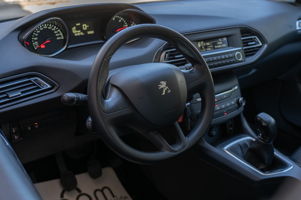 Peugeot 308 1,6 BlueHDI