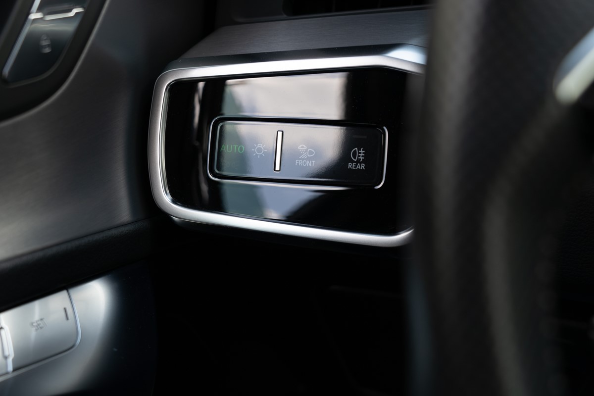 Audi A6
 45 TDI Quattro Sline
