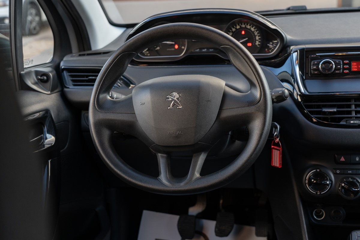 Peugeot 208 1,6 BlueHDI