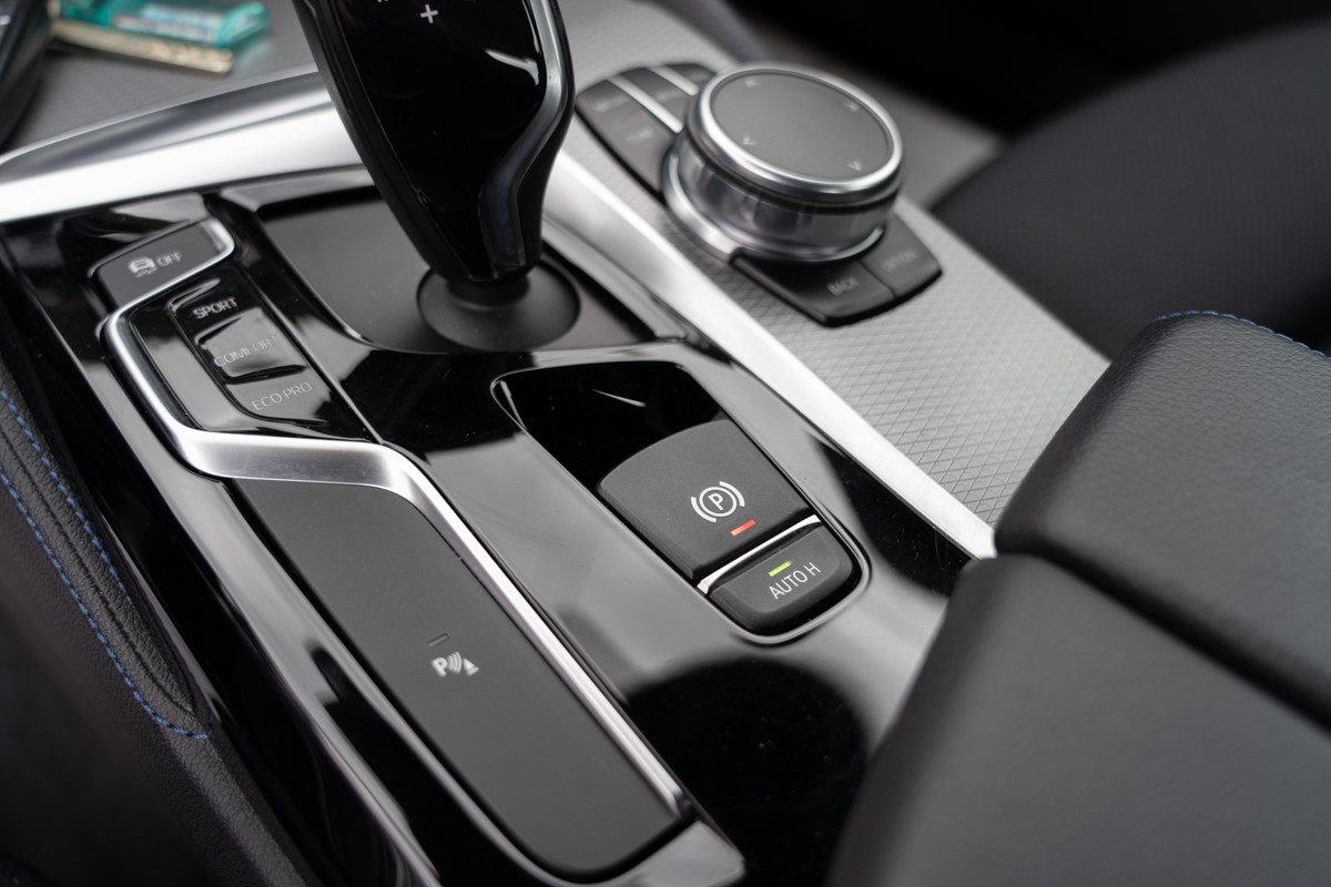BMW
 5-Series 520dA  M Sportpaket