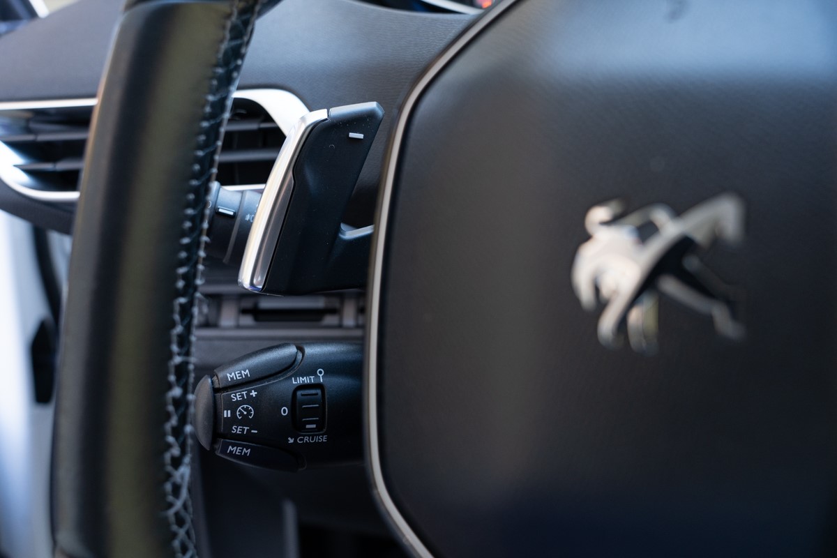 Peugeot 3008 1,6 BlueHDI 