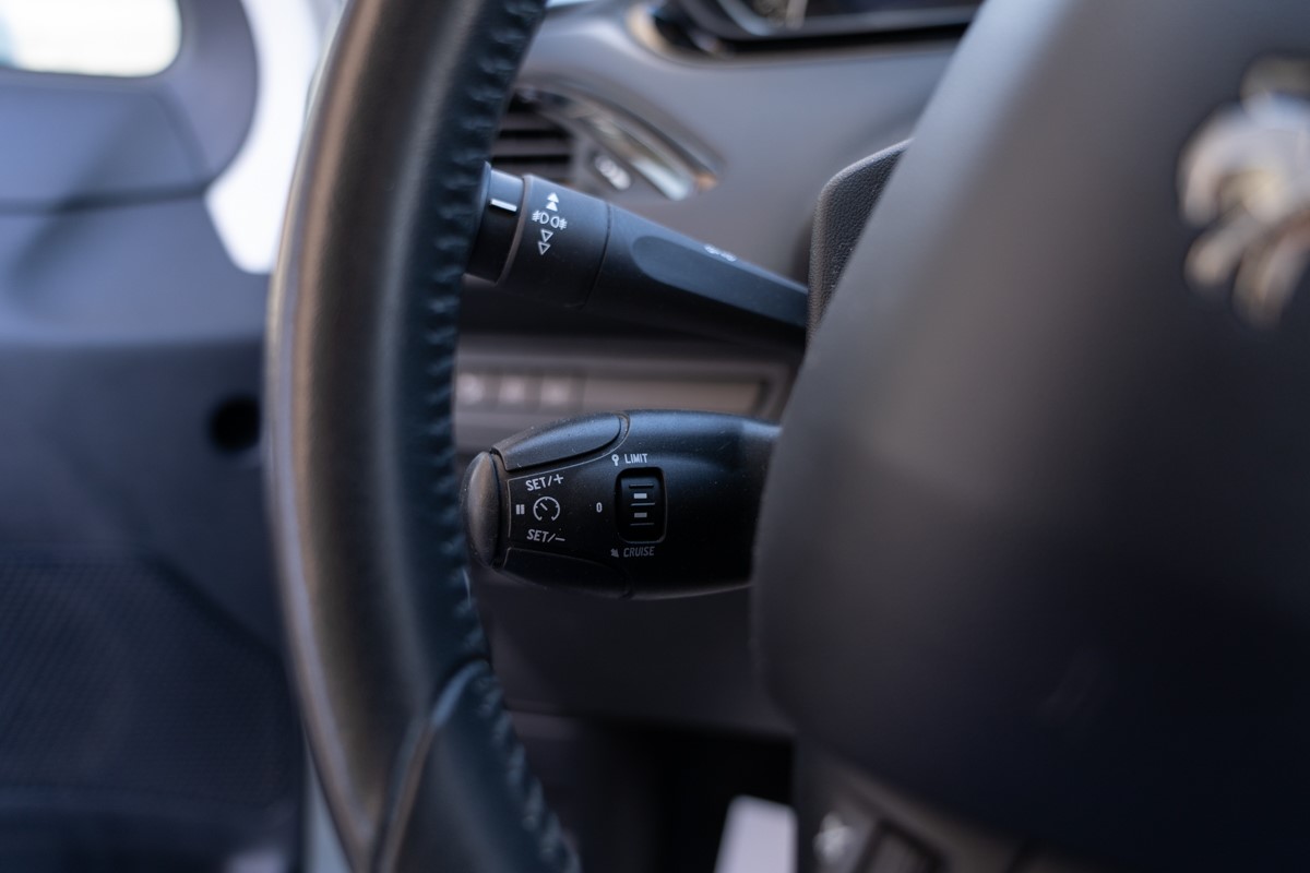 Peugeot 208 1,6 BlueHDI