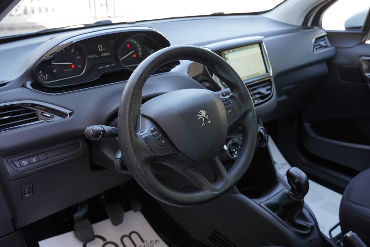 Peugeot 208 1,6 HDI