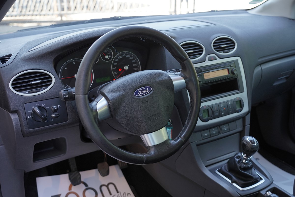 Ford
 Focus
 2,0 TDCI