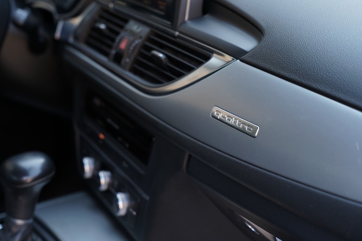 Audi A6
 3.0 TDI QUATTRO