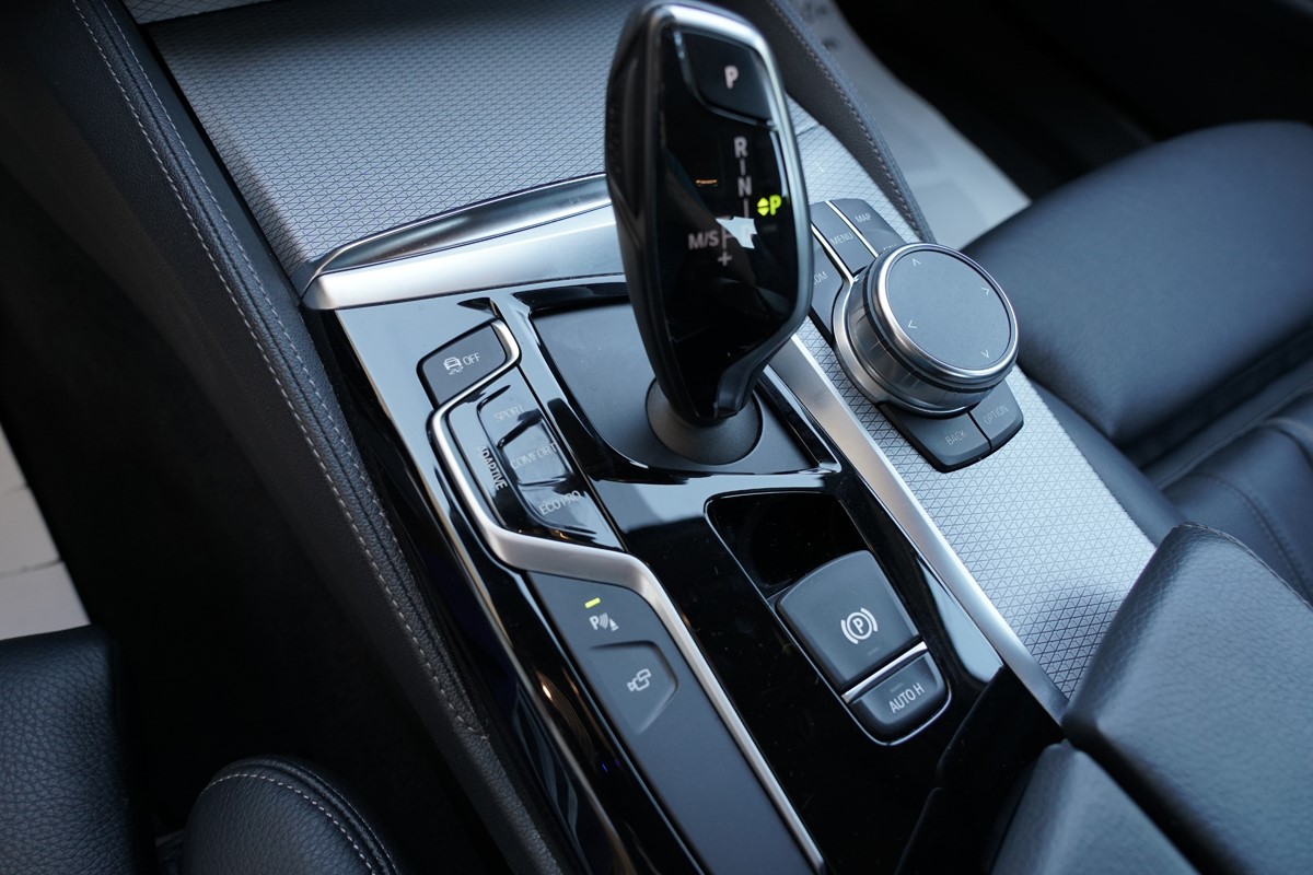 BMW
 5-Series 530XD M-Sport