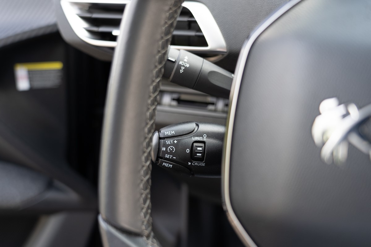 Peugeot 3008 1,5 BlueHDI