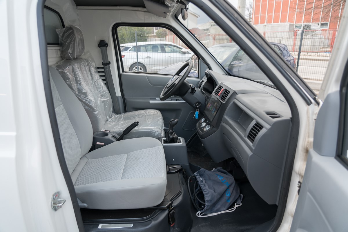 Cenntro Logistar 200