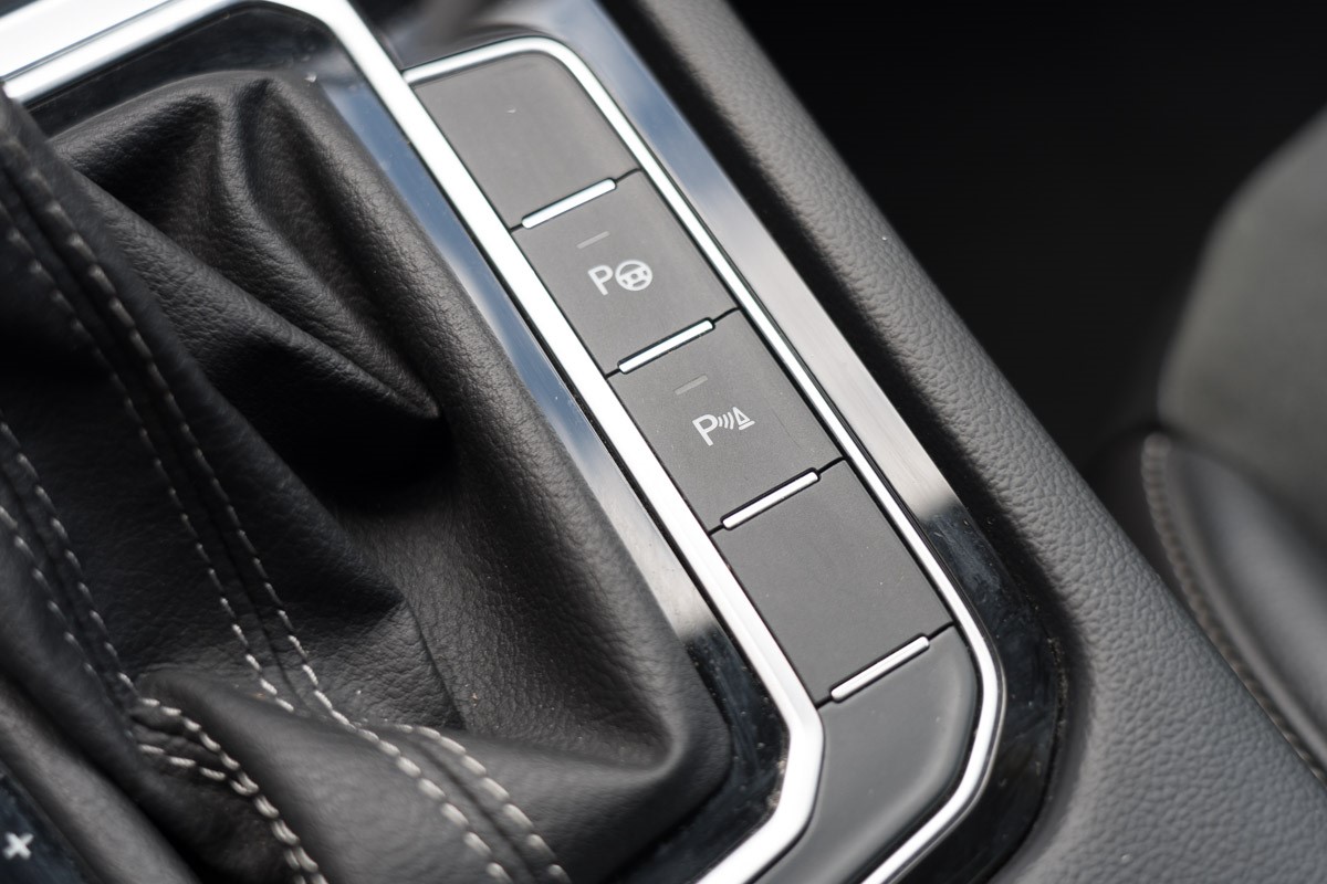 Volkswagen Arteon 2.0 TDI R-line