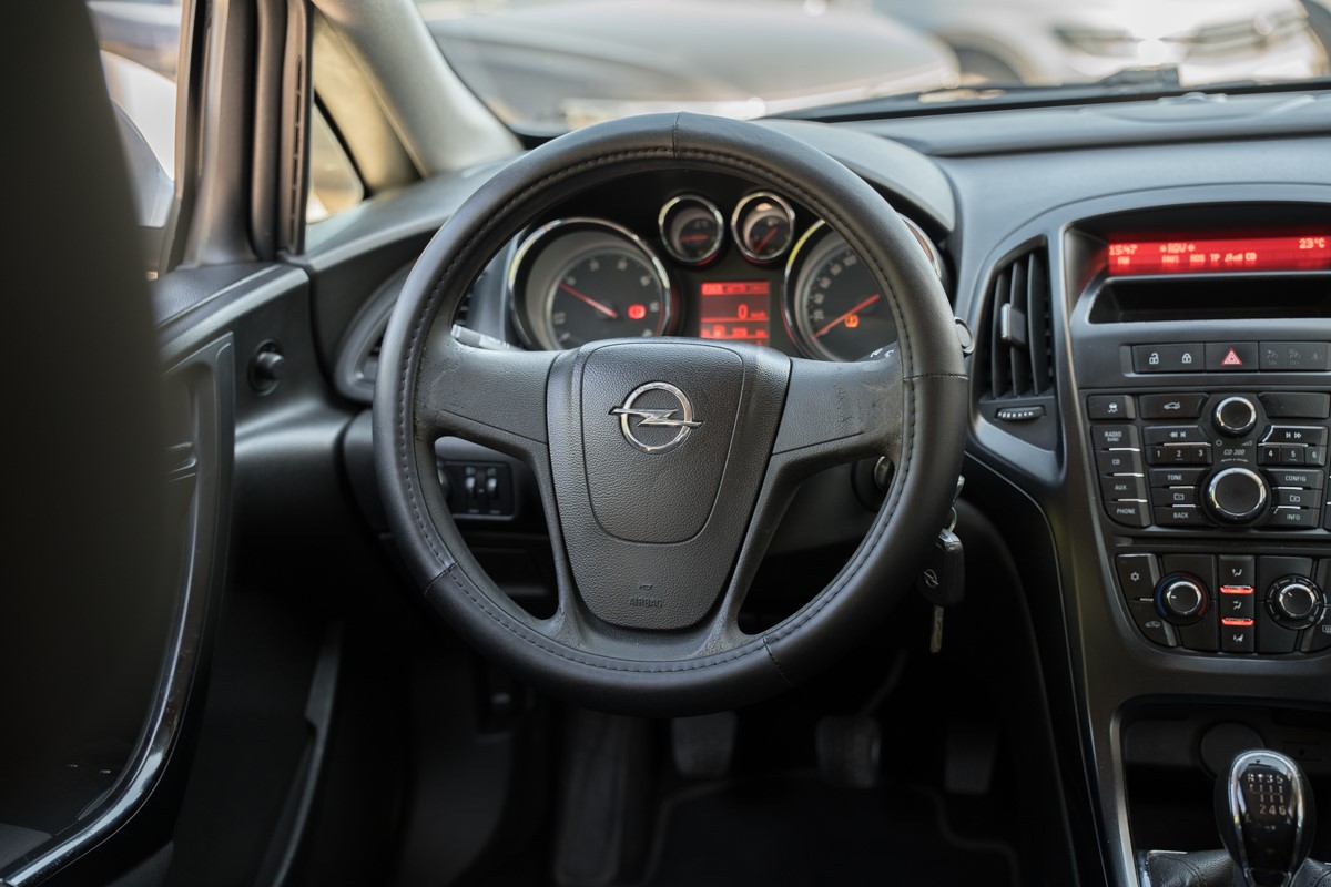 Opel Astra 1.6 CDTI