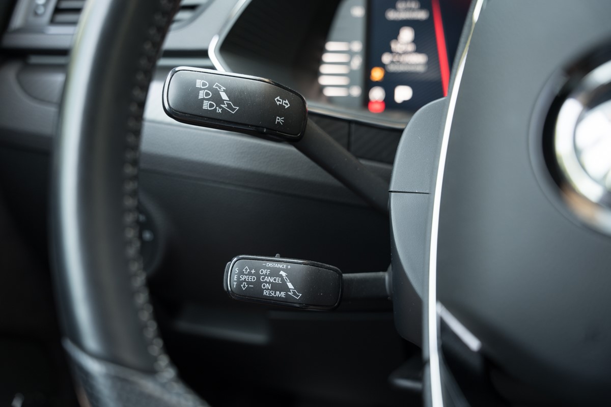 Škoda Superb 2.0 TDI DSG 200KS SPORTLINE