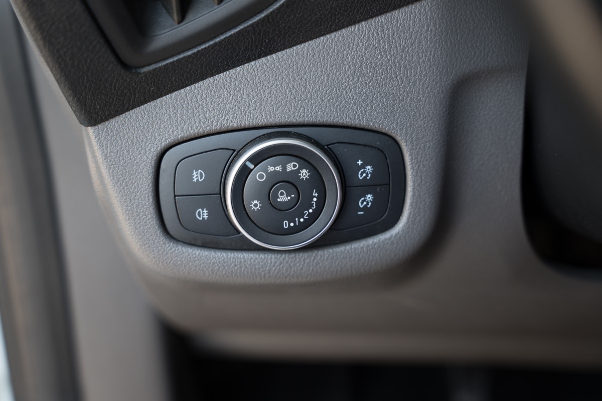 Ford
 Tourneo Connect 1.5 TDCI 7 Sjedišta
