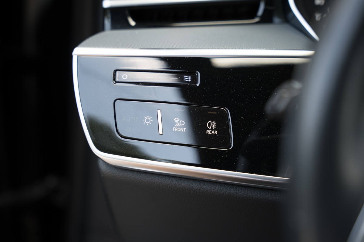 Audi A8
 3.0 TDI S line QUATTRO