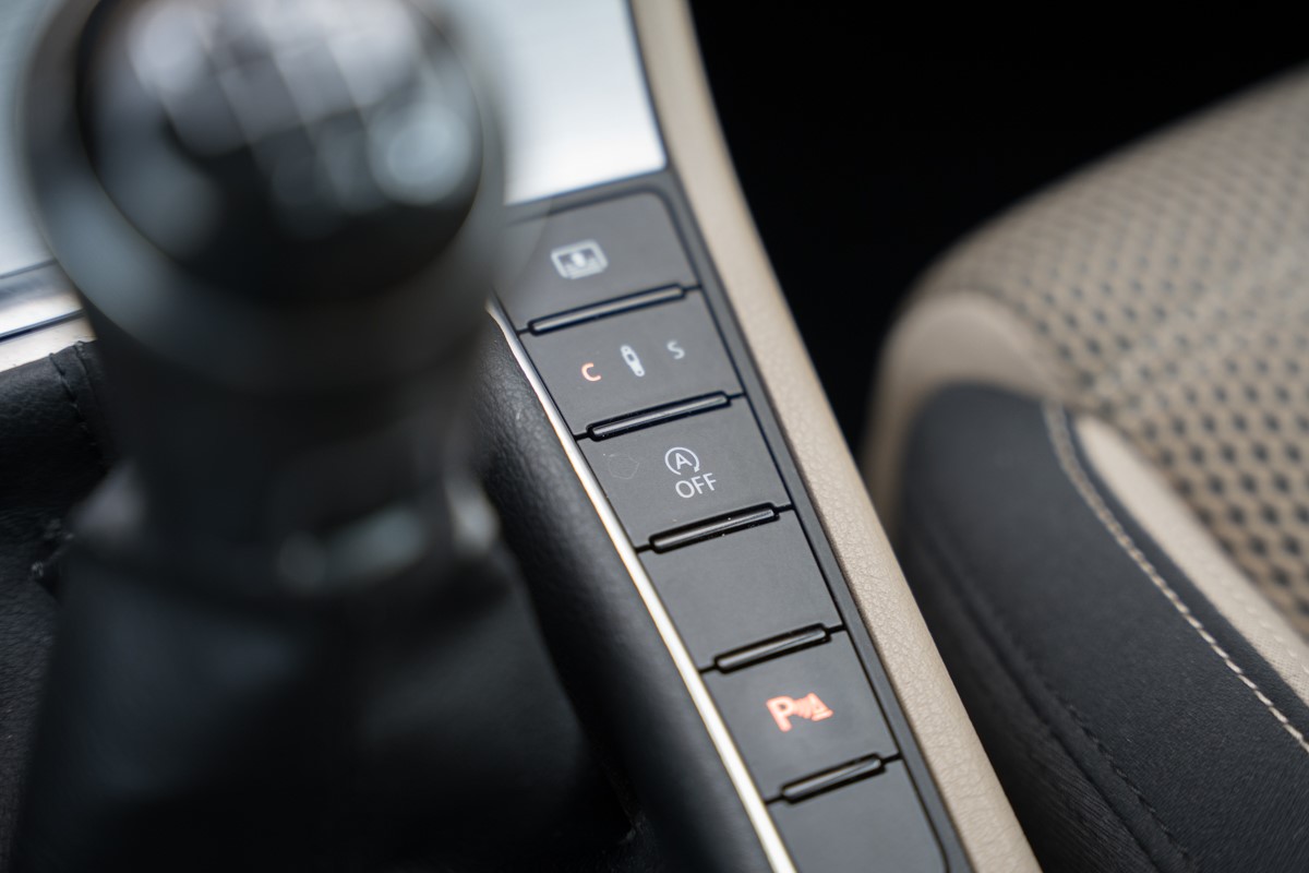 Volkswagen CC
 2.0 TDI 