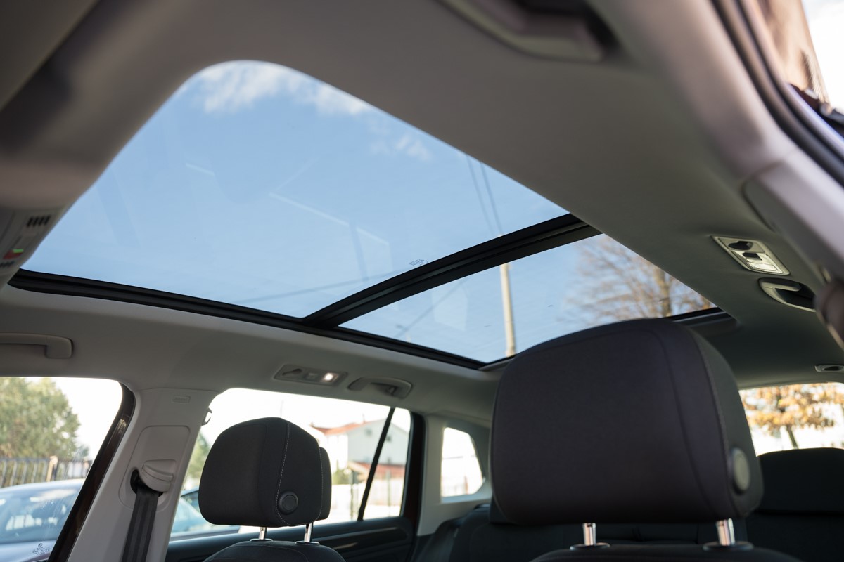 Volkswagen Tiguan
 2.0 TDI DSG 4MOTION