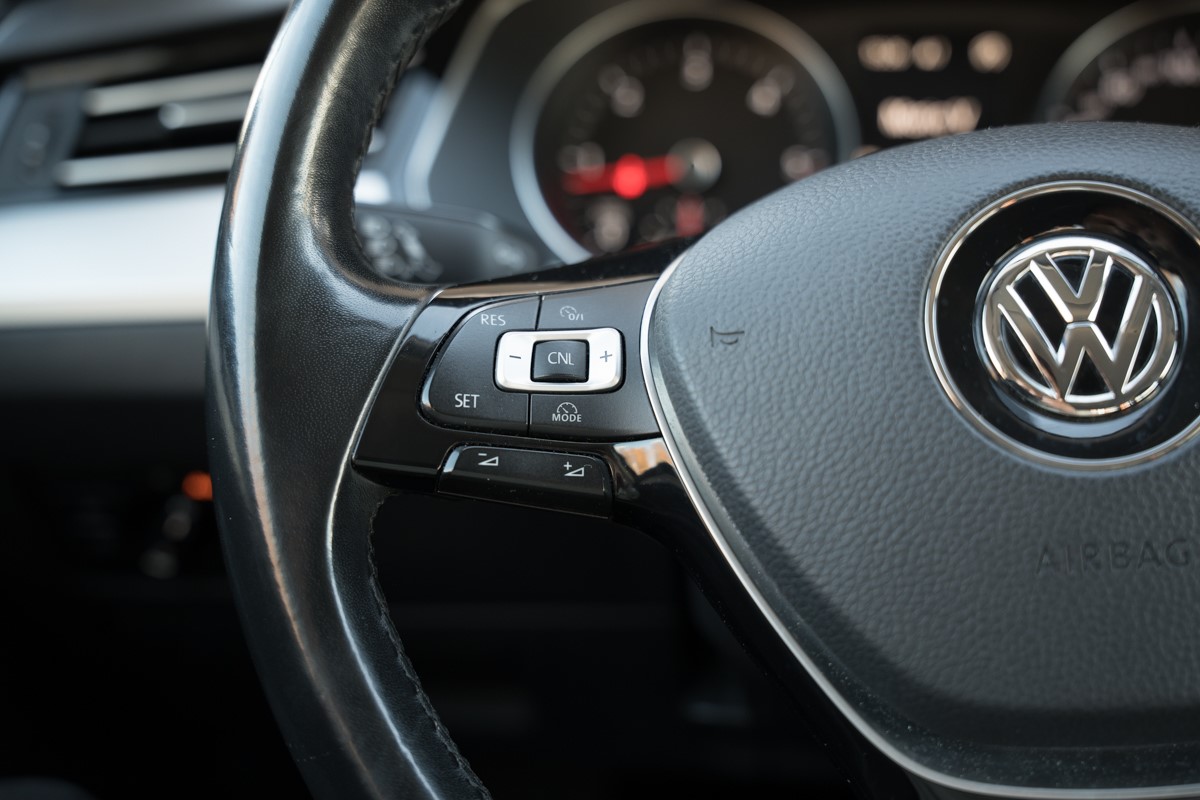 Volkswagen Passat 1.6 TDI DSG