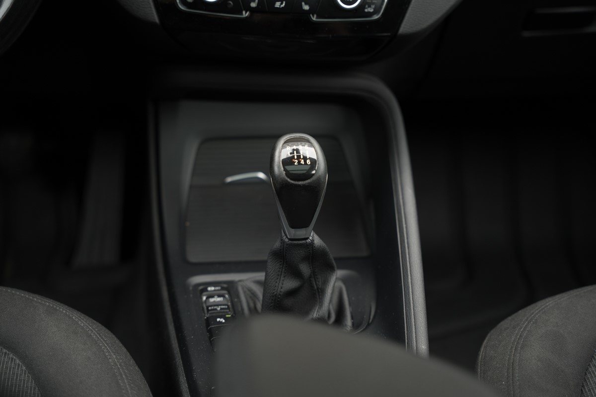 BMW
 X1 18D XDrive