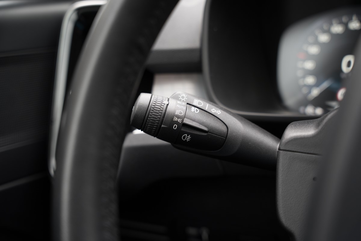 Volvo
 XC40 2.0 D D3