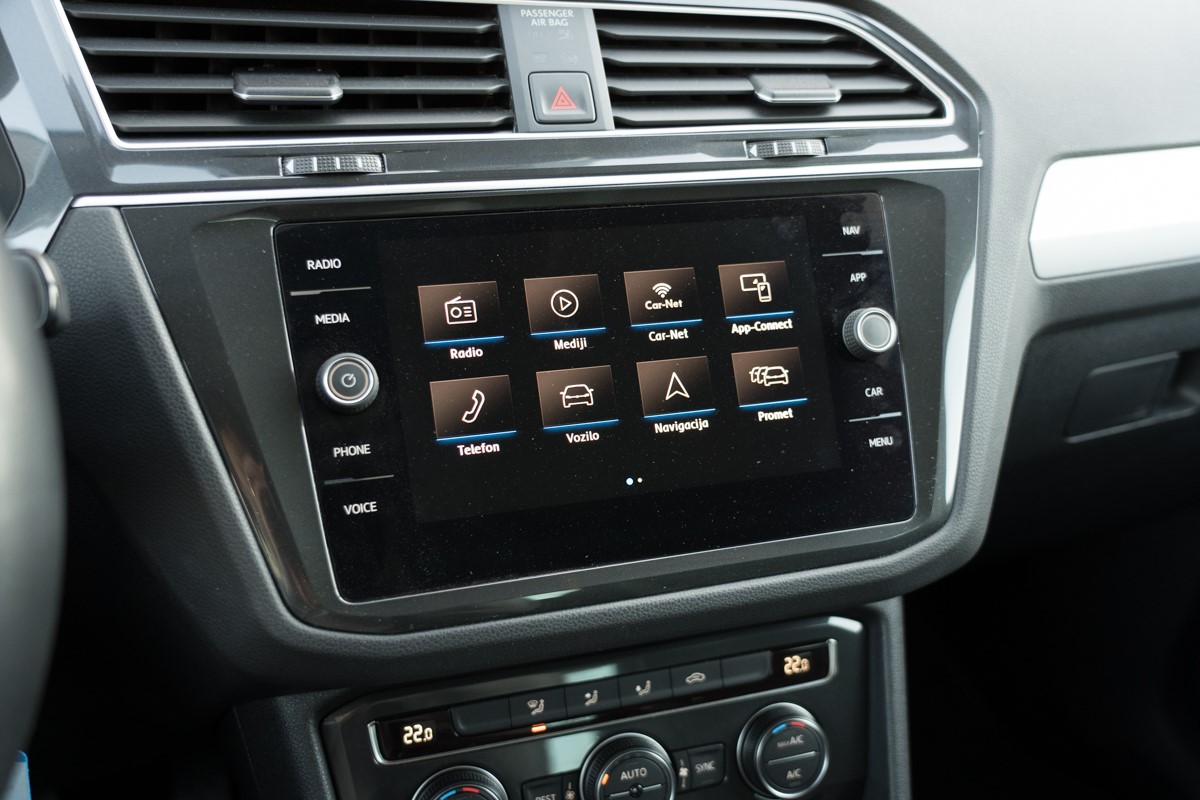 Volkswagen Tiguan
 2.0TDI DSG 4X4